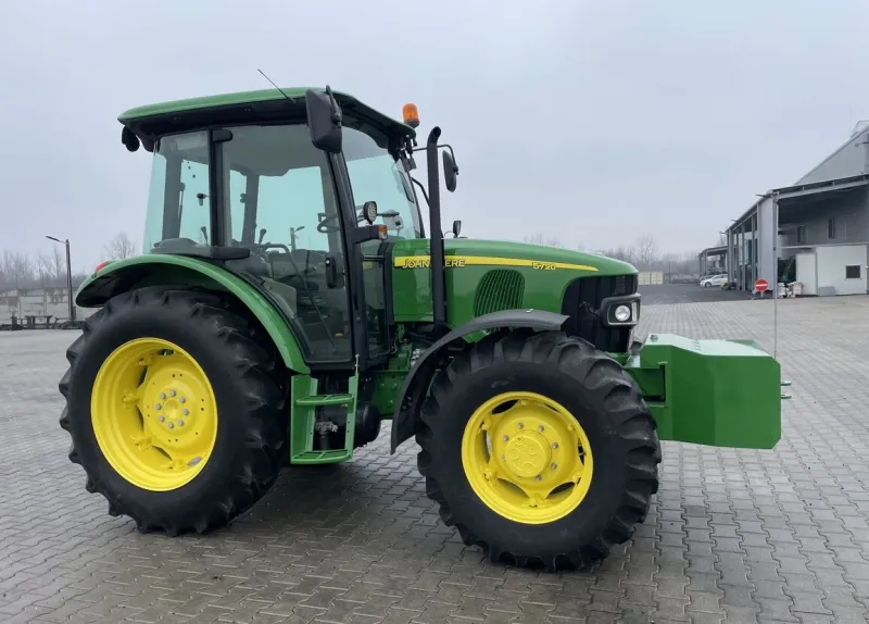 Traktor John Deere 5720 (6033mth) R.v. 2007